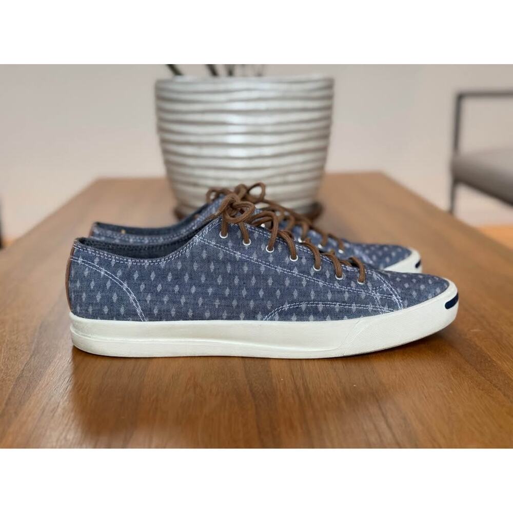Converse Size 10.5 Men’s
